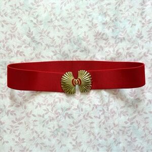 Vintage Red Elastic Belt with Seashell Buckle